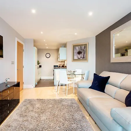 Veeve - River Views From Vauxhall London Exterior photo